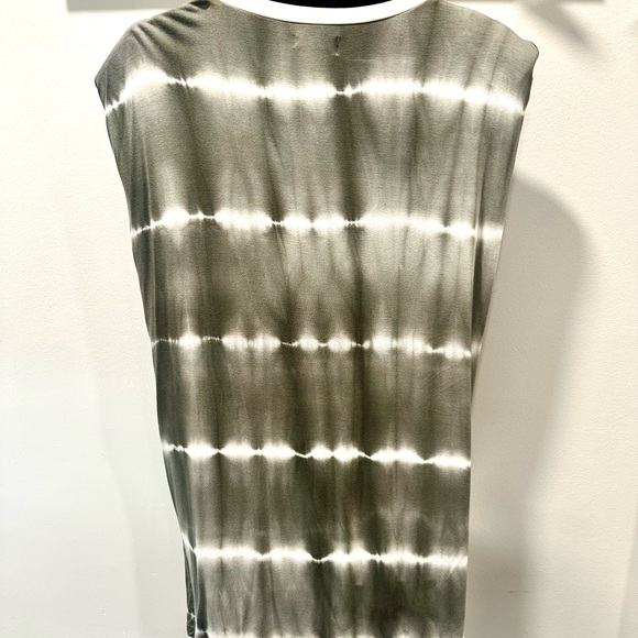 Melloday Olive Tie-Dye Tunic Medium - Picture 6 of 9